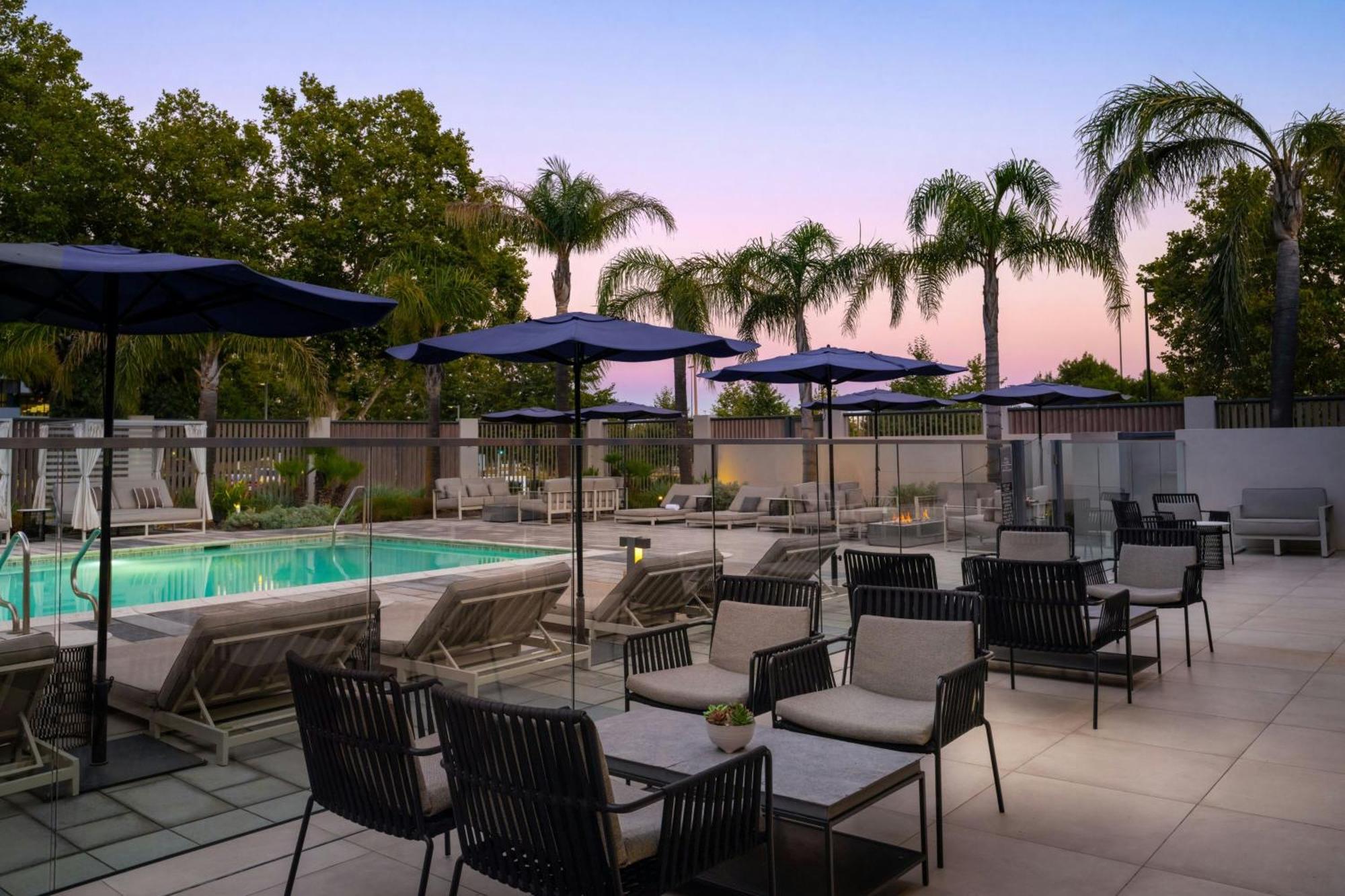 Ac Hotel By Marriott Pleasanton Luaran gambar